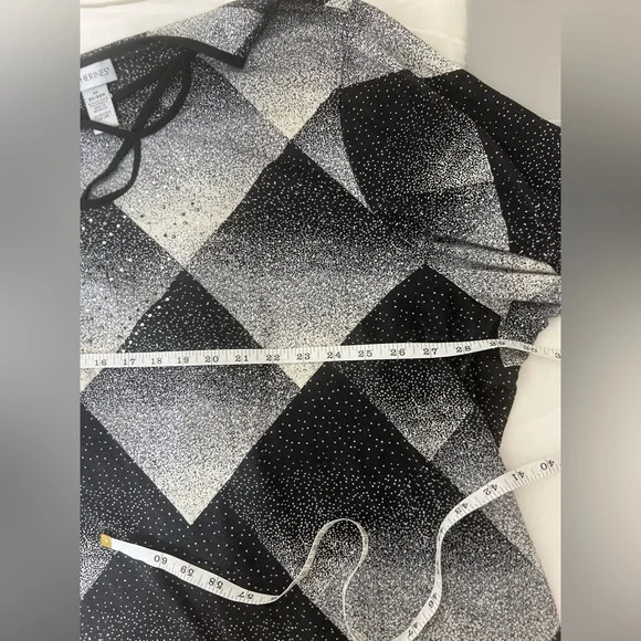 Catherines Womens Knit Tunic Size 4X Black White Checkered Rhinestone Scoop Neck - Picture 8 of 12